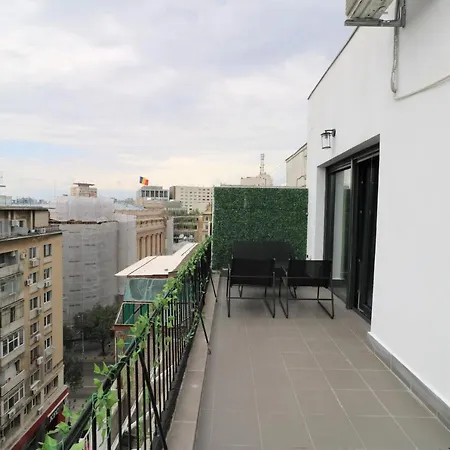 Deluxe Skyline Retreat Studio - Old Town Bucharest Exterior photo
